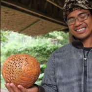 Coconut crafting, Ubud, Bali