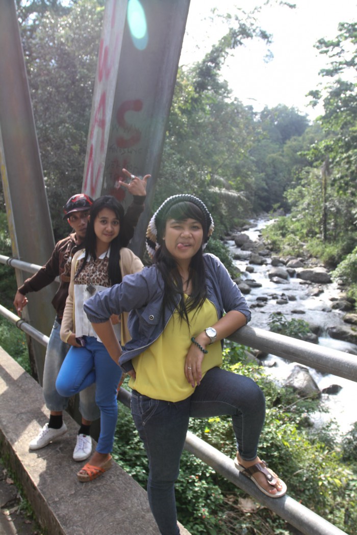 Locals that took me roadtripping, Sulawesi